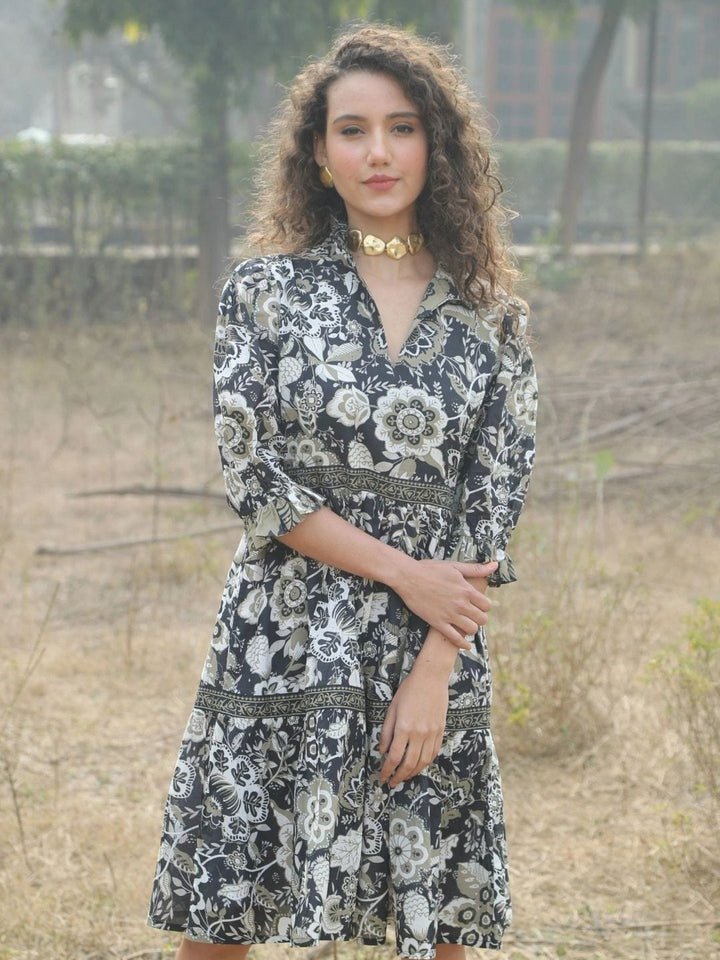 Avani Del Amour Dress Black & White Floral Print Tiered Shirt Dress