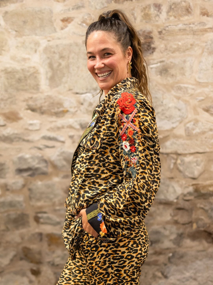 Avani Del Amour Jacket Leopard Print Embroidered Regular Jacket