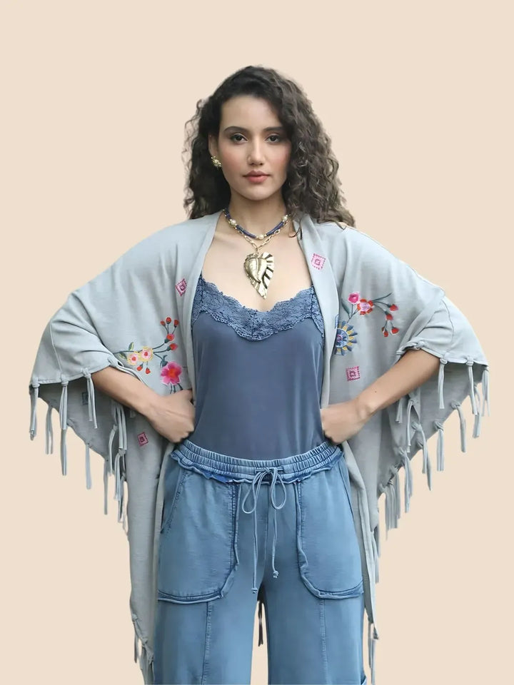 Avani Del Amour Kimono Boho Bloom Embroidered Fringe Kimono – Grey