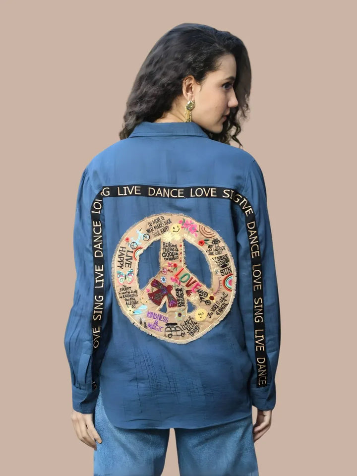 Avani Del Amour Shirt Boho Peace Sign Shirt in Denim Blue – Double Gauze Cotton
