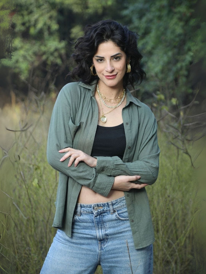 Avani Del Amour Shirt Boho Peace Sign Shirt in Olive Green – Double Gauze Cotton
