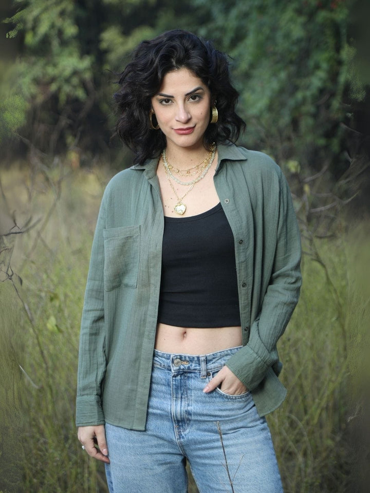 Avani Del Amour Shirt Boho Peace Sign Shirt in Olive Green – Double Gauze Cotton