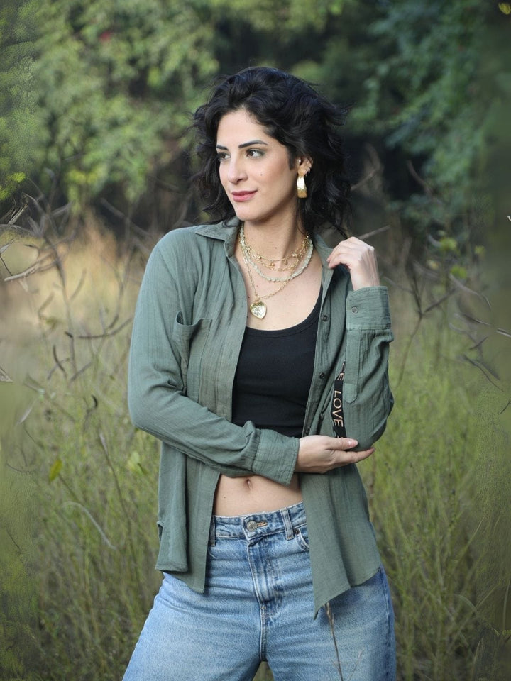Avani Del Amour Shirt Boho Peace Sign Shirt in Olive Green – Double Gauze Cotton