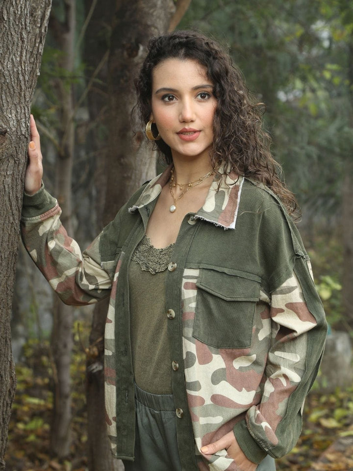 Avani Del Amour Shirt Camo and Corduroy Patch Shirt – Olive Green Cotton Blend