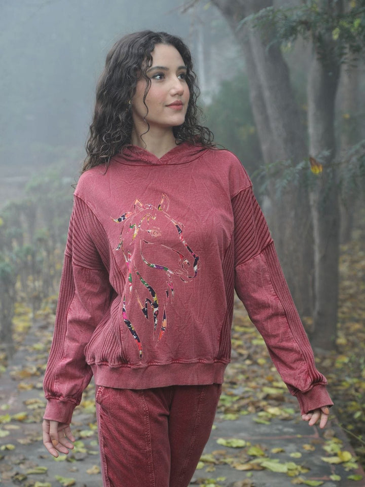 Avani Del Amour Sweatshirt Wine Red Rustic Horse Motif Hooded Sweatshirt