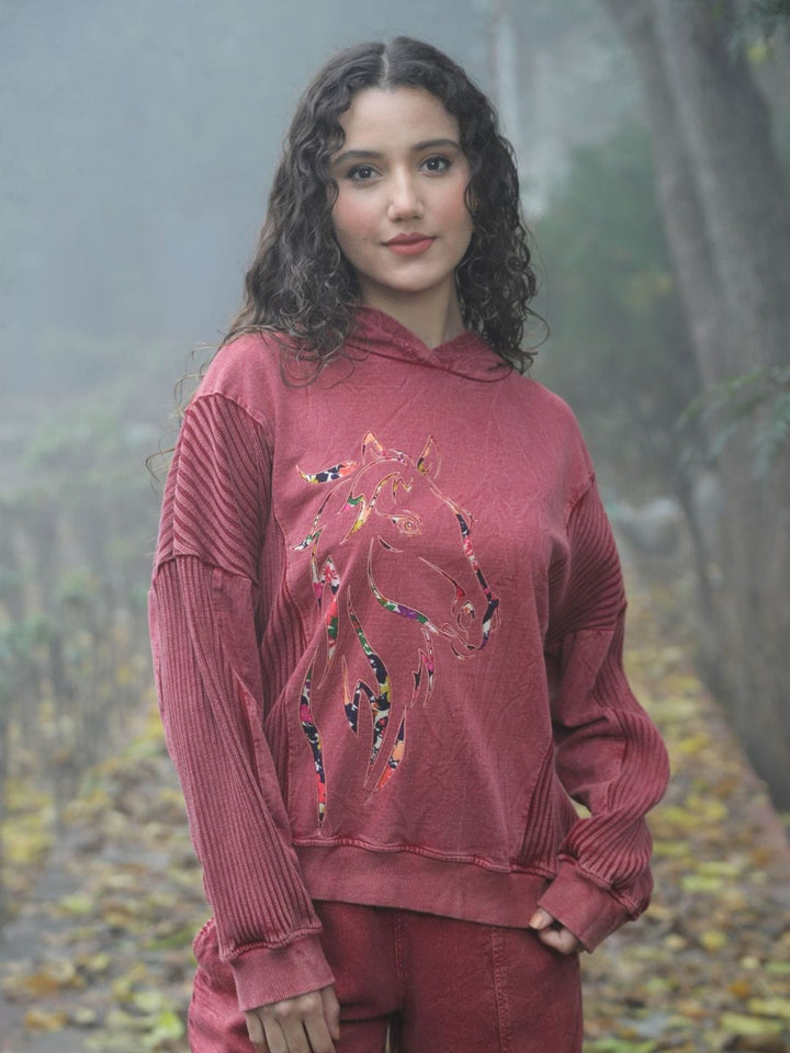 Avani Del Amour Sweatshirt Wine Red Rustic Horse Motif Hooded Sweatshirt