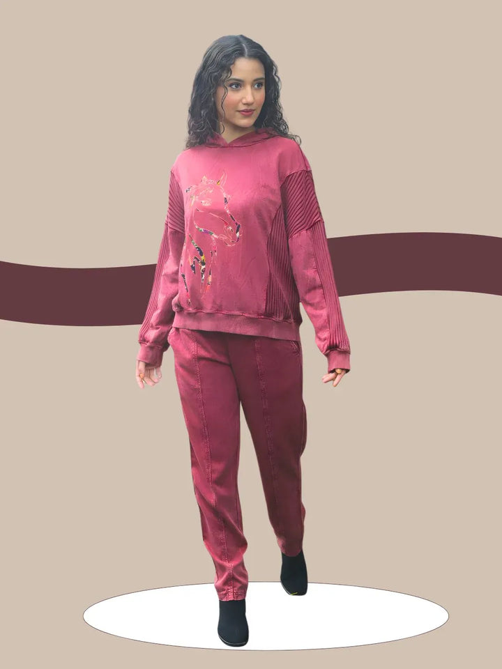 Avani Del Amour Sweatshirt Wine Red Rustic Horse Motif Hooded Sweatshirt