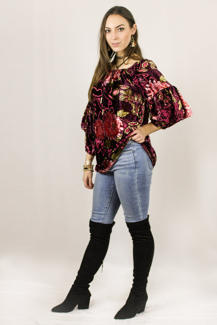 Avani Del Amour TOP Beautiful Being Velvet Tunic