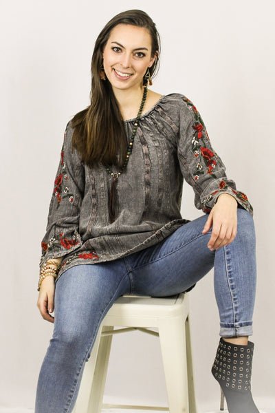 Avani Del Amour TOP Making Me Moody Embroidered Tunic Top